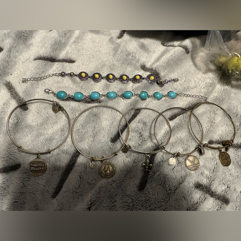 Bracelet bundle